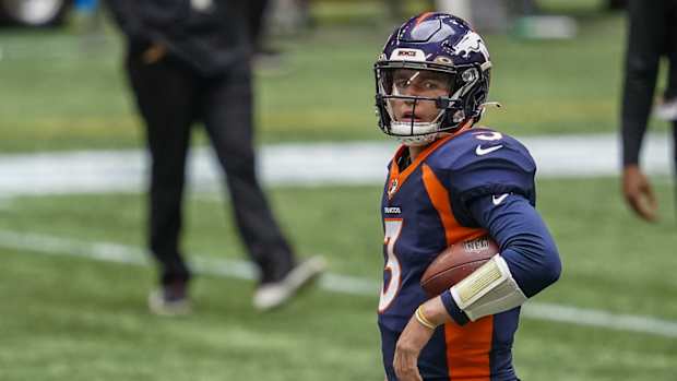Denver Broncos quarterback Drew Lock (3) on the field prior to the game against the Atlanta Falcons at Mercedes-Benz Stadium.